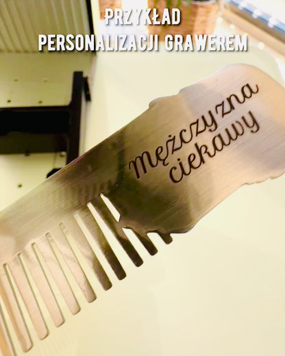 GroomMaster - Elegantní kovový hřeben s gravírováním, personalizace gravírováním