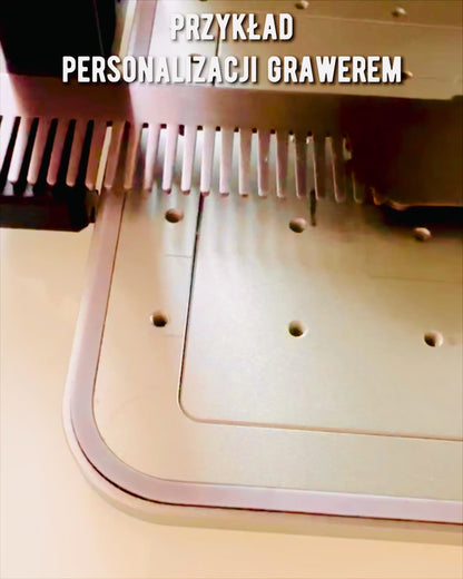 GroomMaster - Elegantní kovový hřeben s gravírováním, personalizace gravírováním